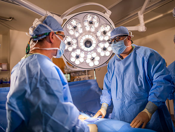 Two surgeons in an operating room